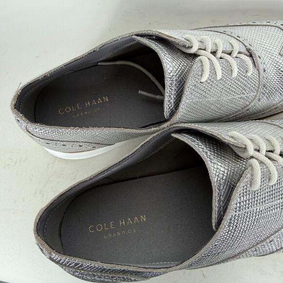 Cole Haan Grand.Os Oxford Shoes Womens 9 Metallic Silver Wingtip Lace-Up Comfort - Picture 9 of 10